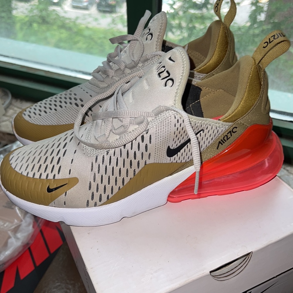 Nike Air Max 270